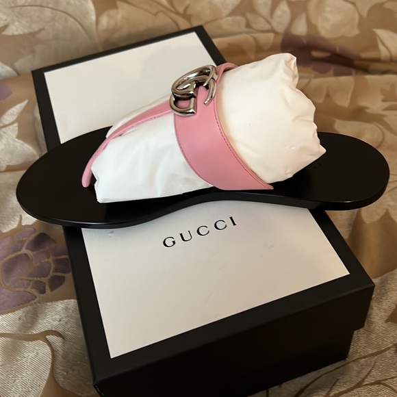 Brand new with tags Gucci Double G Thong Sandals - Picture 4 of 7